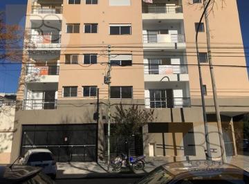 Garage · 25m² · 2 Cocheras · Cochera Doble en Alquiler Villa Luro