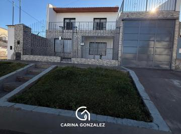Casa · 6 Ambientes · 2 Cocheras · Casa en Alquiler Apto Uso Profesional
