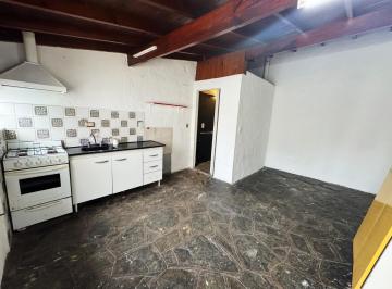 Casa · 45m² · 2 Ambientes · Casa Tipo PH en Alquiler en Beccar