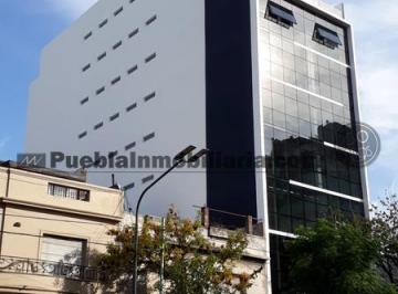 Oficina comercial · 237m² · Oficina en Alquiler - Parque Patricios, Distrito Tecnológico