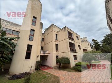 Departamento · 65m² · 4 Ambientes · 1 Cochera · Alquiler – Departamento de 2 Dorm. con Cochera y Seguridad en Las Palmas