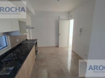 Departamento · 75m² · 3 Ambientes · 1 Cochera · Departamento en Alquiler Don Bosco Quilmes