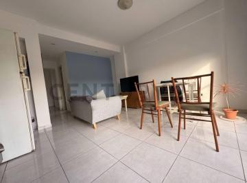 Departamento · 32m² · 2 Ambientes · Venta Departamento 2 Ambientes con Balcón Al Frente - Apto Crédito - Remedios de Escalada