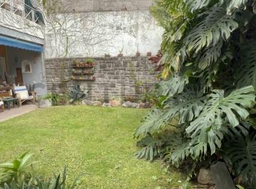 PH · 154m² · 6 Ambientes · PH Multiproposito Unico en Villa Crespo Vivienda + Negocio 6 Amb y Jardin