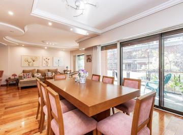 Departamento · 158m² · 5 Ambientes · 2 Cocheras · Venta Belgrano Piso 4 Amb Jardin Patio 2 Coch