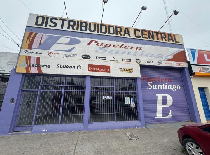 Local comercial · 635m²