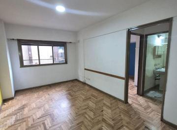 Departamento de 2 ambientes, Almagro · Departamento de 2 Ambientes Luminoso, Excelente Ubicación