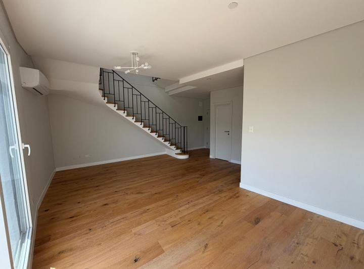 Departamento · 80m² · 2 Ambientes · 1 Cochera