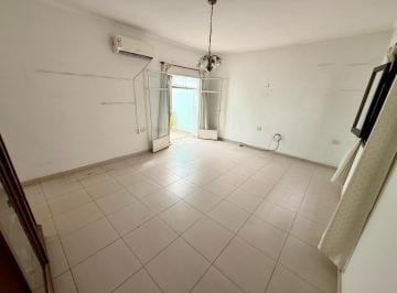 PH · 82m² · 3 Ambientes · Se Vende PH 2 Dorm. - General Paz Sin Expensas!