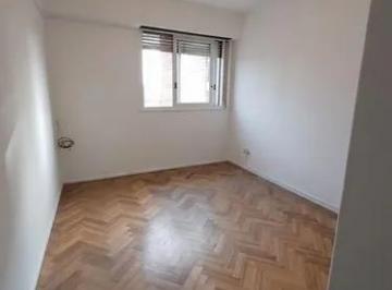 Departamento · 63m² · 3 Ambientes · Departamento en Alquiler - 2 Dorm. 1 Baño - 67 m - Floresta