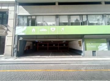 Garage · 13m² · Venta Cochera en Retiro a m de Plaza San Martín