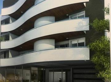 Departamento de 5 ambientes, Córdoba · Dos Dor en Barrio General Paz con Dos Dor, Tres Baños y Cochera Doble Pasante.
