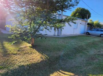 Casa · 128m² · 2 Dormitorios · 2 Cocheras · Casa de 2 Dorm. en Sauce Viejo - Santa Fe