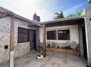 Casa de 4 ambientes, Quilmes · Venta de Casa de 3 Dorm., Ezpeleta Oeste