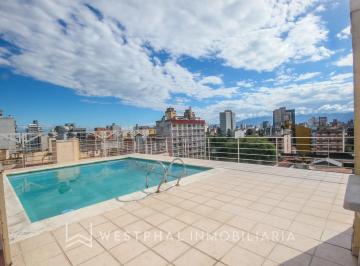 Departamento · 77m² · 4 Ambientes · 1 Cochera · Venta - Departamento de 2 Dorm. con Cochera en Barrio Sur