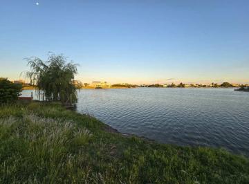 Terreno · 1320m² · Venta Espectacular Lote a Laguna 1300 m² Apto Cred