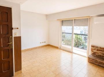 Departamento · 60m² · 3 Ambientes · Depto Semipiso Venta Centro de Ballester 3 Ambi