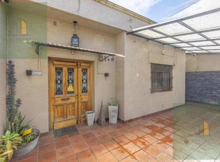 Casa · 70m² · 3 Ambientes · 1 Cochera