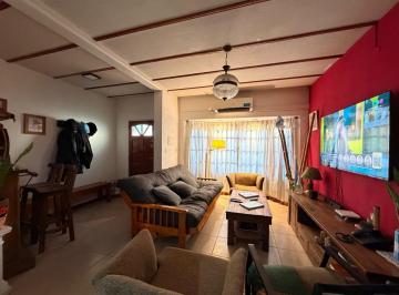 Departamento · 98m² · 4 Ambientes · 1 Cochera · Alquiler Triplex 4 Ambientes San Miguel