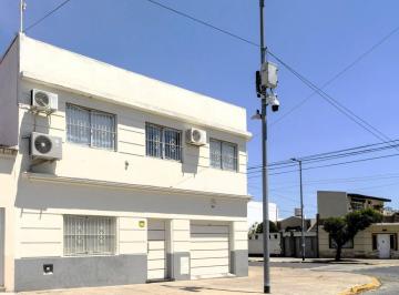 PH · 161m² · 5 Ambientes · 2 Cocheras · Venta PH 5 Amb. Cochera. Terraza. Unico!villa Lugano