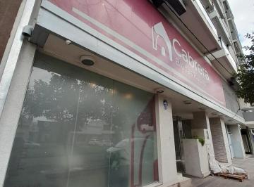 Oficina comercial · 100m² · 4 Ambientes · Oficina en La Plata