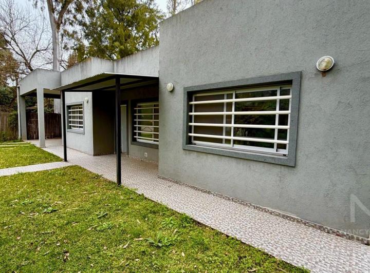 Casa · 101m² · 4 Ambientes · 1 Cochera