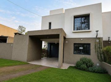 PH de 5 ambientes, Córdoba · Duplex en Alquiler de 3 Dorm. en Complejo Barrancas de Villa Rivera Indarte