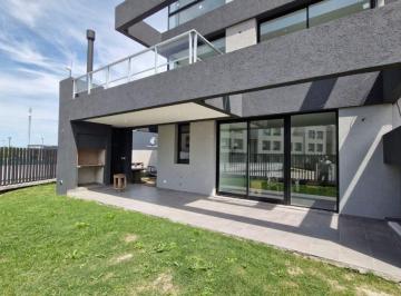 Casa · 110m² · 4 Ambientes · 1 Cochera · Nordelta Casa Triplex Venta 4 Ambientes Serenity