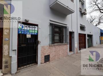 PH · 60m² · 2 Ambientes · Venta PH de Dos Ambientes y Medios en Palos Al 200, La Boca