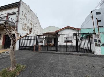 Casa · 139m² · 4 Ambientes · 1 Cochera · Casa en Venta 4 Ambientes, Jose Leon Suarez Apta Credito
