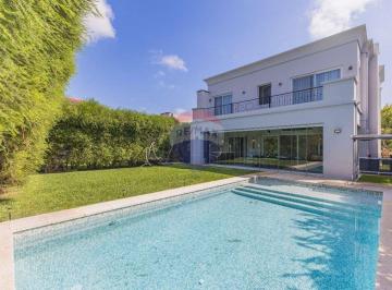 Casa · 252m² · 5 Ambientes · 3 Cocheras · Venta Casa Los Alisos Nordelta Interna 5 Ambientes