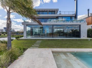Casa · 550m² · 8 Ambientes · Casa en Venta en Virazon, Nordelta