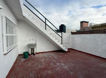 Casa · 8 Ambientes · 1 Cochera · Casa en Alberdi