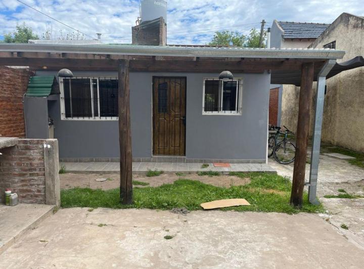 Casa · 80m² · 3 Ambientes · 1 Cochera