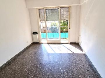 Departamento · 40m² · 2 Ambientes · Departamento Dos Ambientes con Balcón - en Alquiler
