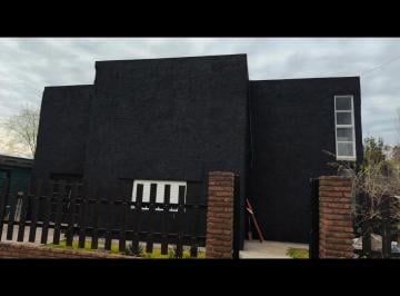 Casa de 4 ambientes, Roldán · Casa 2 Plantas