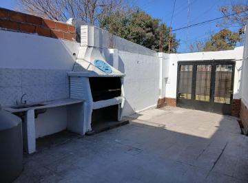 PH · 45m² · 2 Ambientes · 1 Cochera · Alquiler - PH 2 Ambientes - Tapiales