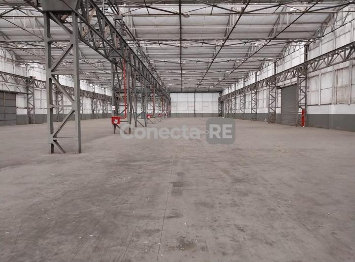Depósito · 490m²