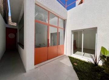 PH · 80m² · 3 Ambientes · Venta - PH Reciclado de 2 Dorm. en Echesortu, Rosario