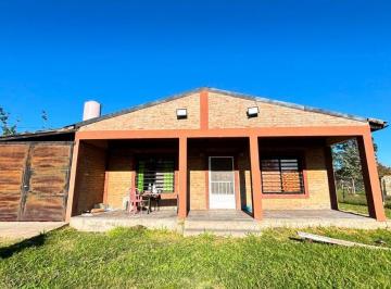 Casa de 4 ambientes, Berazategui · Venta Casa 4 Ambientes - Apto Crédito, Calle 630 N° 5077 Casi Esquina 551