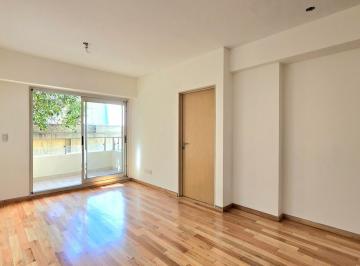 Departamento · 42m² · 2 Ambientes · Beauchef Al 800 - Departamento de 2 Ambientes con Patio y Balcón Más Amenities en Alquiler