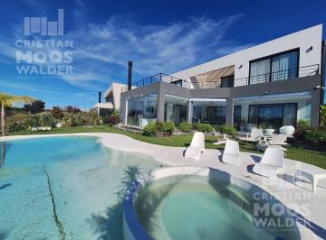 Casa · 280m² · 5 Ambientes · Casa en Venta 5 Ambientes Muelles
