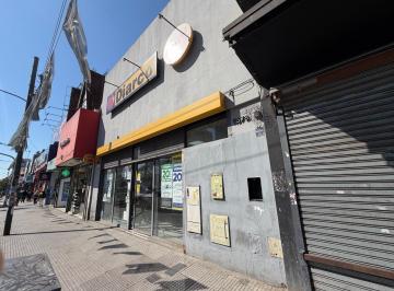 Local comercial · 357m² · Local en Alquiler en Av Rivadavia 11678