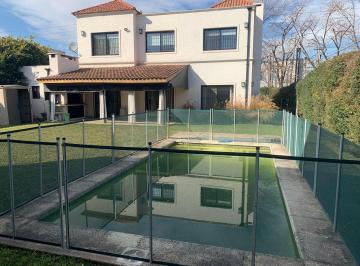 Casa · 200m² · 5 Ambientes · 2 Cocheras · Alquiler Temporal Enero Casa en Bella Vista