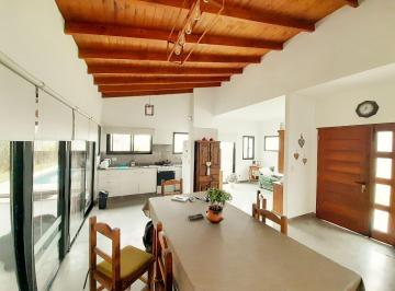 Casa · 120m² · 4 Ambientes · 2 Cocheras · B.° San Pablo Casa en Venta 4amb 1 Planta Pileta