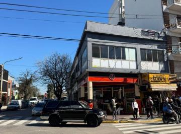 Local comercial de 2 ambientes, Villa Real · Alquiler Comercial en Villa Devoto