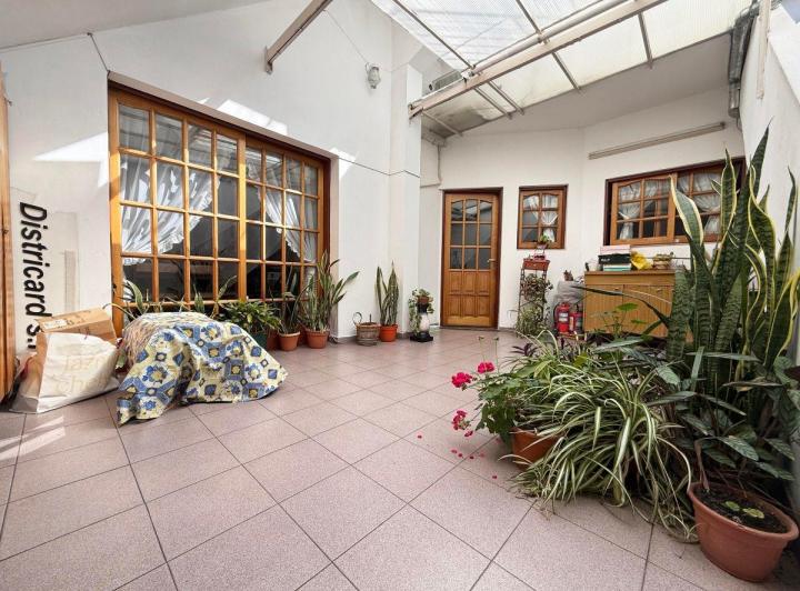 Casa · 169m² · 4 Ambientes · 1 Cochera
