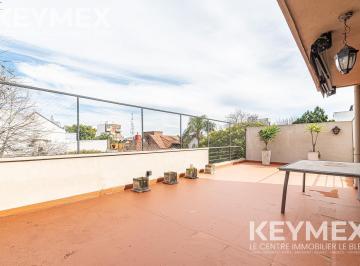 Casa · 134m² · 4 Ambientes · 2 Cocheras · Casa en Villa Urquiza