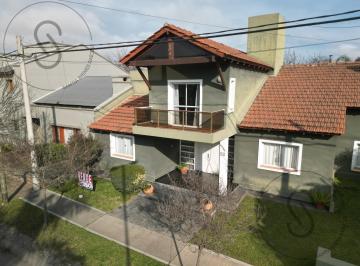 Casa · 230m² · 4 Ambientes · 2 Cocheras · Venta Casa 3 Dorm Pileta Seguridad Tejas del Sur Cordoba