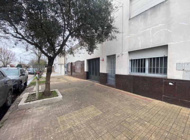 Casa · 140m² · 4 Ambientes · 1 Cochera
